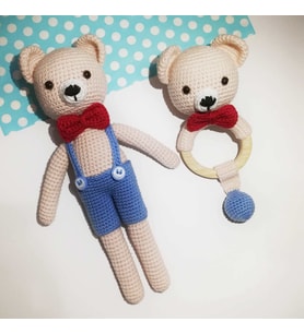 Ayıcık Zuzu ve Çıngırak Takımı Amigurumi Organik Oyuncak