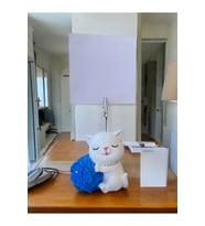 Saks Yumak Tutan Oturan Kawaii Kedi Temalı Not Tutacağı Fotoğraf Tutacak Tutucu Ofis Seti Hediyelik