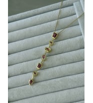 7 Element Taşlı Y Kolye - Renk : Bordo