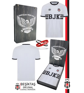 Beşiktaş Orijinal Lisanslı Nostalji Beyaz Bjk Çocuk Forma + Bileklik Set Hediyelik Ahşap Kutu (Beyaz-Mavi)