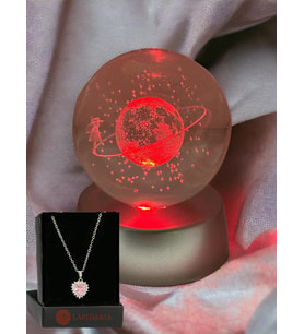 Satürn Temalı Işıklı 3d Led Işıklı Cam Küre Ve Gümüş Renk Kaplama Pembe Taş Kalp Kolye Hediye