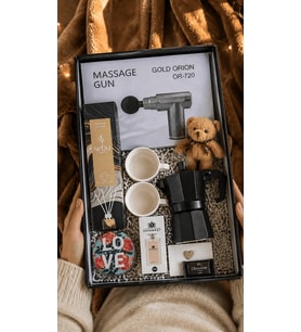 3 Fincan Moka Pot  + Masaj Tabancası +  Oda Kokusu+  +2 Fincan + Parfüm  7 Parça Kadınlar Hediyesi