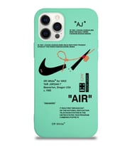 Apple iPhone 12 Pro Uyumlu Lansman Kılıf Sneakers Tasarımlı Altı Kapalı İçi Kadife Kaplı  Kapak (Şeffaf)
