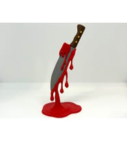 Kanlı Bıçak Biblo - 3D Yazıcı Tasarım Korku Dekoru - Slasher Temalı Masaüstü Aksesuarı