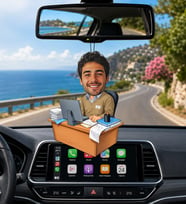 Kişiye Özel Ofis Çalışanı Muhasebeci Karikatürlü Araç Dikiz Aynası Süsü – Fotoğraflı Masa Başı Karakter