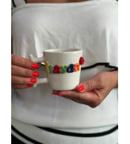 Kalp Figürlü  İsimli Kupa Mug (Krem)