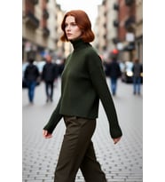 Kadın Oversize Dik Yaka Triko Kazak Standart Kollu Düz Desen Yumuşak Dokulu Crop Kışlık Rahatlık