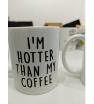 I'm Hotter Than My Coffee Kupa - Komik Özgüven Seramik Bardak Hediyesi 325ml