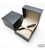 Kişiye Özel Krom Metal Unisex Bileklik + İsme Özel Mini Cep Kalemi - Hediyelik Kutulu Set (Karışık)