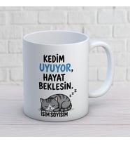 Kişiye Özel Kedi Sever Tasarımlı Kedim Uyuyor Yazılı İsimli Seramik Kupa