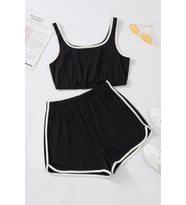 Kadın Siyah Askılı Crop Top ve Şortlu Gecelik Takım