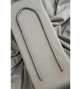 Hematit Doğal Taş Parlak Füme 4x6mm Dizi