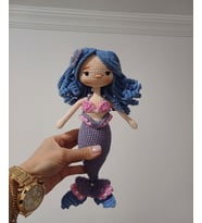 amigurumi mavi saçlı deniz kızı