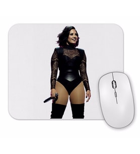 Demi Lovato Show Mouse Pad
