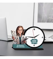 Kadın Göz Doktoruna Hediye Karikatürlü MDF Masa Saati