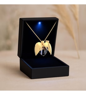 Işıklı Kutuda Kalbimin Sahibi Fotoğraflı Altın Kaplama Gümüş Kolye (Gold)
