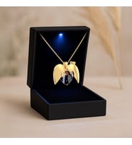 Işıklı Kutuda Kalbimin Sahibi Fotoğraflı Altın Kaplama Gümüş Kolye (Gold)