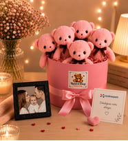 Kişiye Özel Fotoğraflı Silindir Kutuda Peluş Ayıcık Buketi ve 6x6 Fotoğraf Çerçevesi Pembe Hediye Seti Root&Hug