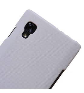 Nillkin Optimus L9 ile Uyumlu Sert Kauçuk Kılıf Beyaz