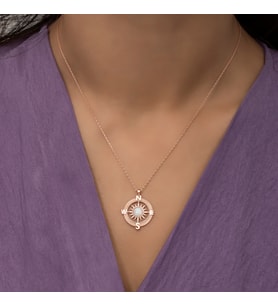 Opal Beyaz Taşlı Pusula Kolye-925 Ayar Gümüş