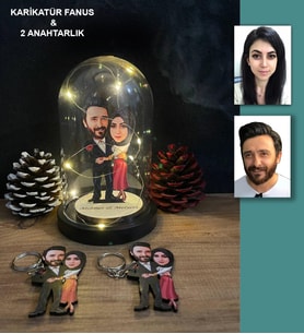 KİŞİYE ÖZEL EVLİ, SEVGİLİ, ÇİFT , GELİN DAMAT  IŞIKLI KARİKATÜR FANUS BİBLO VE 2 ANAHTARLIK SET m7