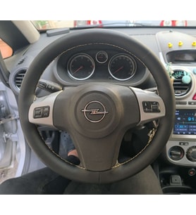 DİKİŞLİ DİREKSİYON KILIFI SİYAH DERİ BEJ DİKİŞLİ OPEL CORSA D İÇİN