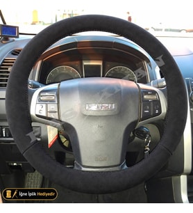 Isuzu D-Max RT50 Dikme Direksiyon Kılıfı Alcantara Süet Monza Black V-Cross-Limited-Tuşlu 2012-2017