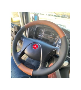 Dikişli Direksiyon Kılıfı Taba/siyah Deri Siyah Dikişli Mercedes Tır Kamyon İçin
