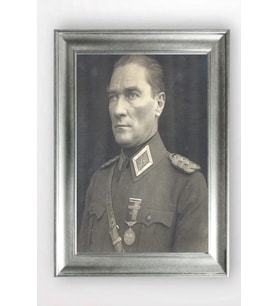 Gümüş Çerçeveli Atatürk Tablo cv1242