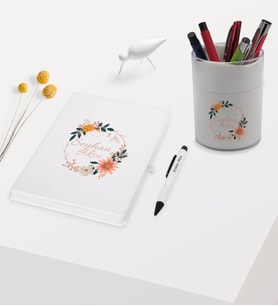 BK Gift Kişiye Özel Çiçek Tasarımlı Beyaz Defter Kalem ve Kalemlik Hediye Seti - Model 20