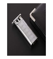 Mini Retro Metal Çakmak, Bütan Gazlı, Taşınabilir ve Şık Tasarım