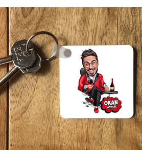 Kişiye Özel Keyifli Patron Karikatürlü Anahtarlık