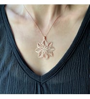 Lotus Çiçeği Gümüş Kolye