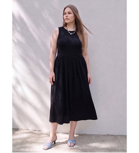LCW Curve Siyah Büyük Beden Bisiklet Yaka Pileli Elbise