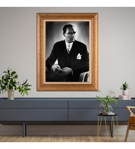 Altın Varaklı Çerçeveli Paspartulu Atatürk Tablo DC0679 (Gold)