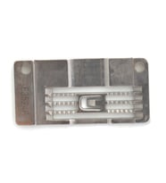 Siruba Reçme 4.8mm Kanallı Etek Plaka / E3524P