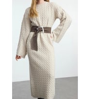 Moda Stil Oversize Bisiklet Yaka Maxi Boy Tesettür Saç Örgülü Triko Elbise (Bej)