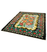 Siyah El Dokuma Kilim Çiçekli Klasik Göbekli Desen Salon Tipi Dekoratif Etnik
