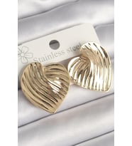 Pirinç Gold Renk İşlemeli Plaka Kalp Model Kadın Küpe 5886 - HPSBYI6566-6253