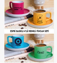 Sevgiliye Arkadaşa Kişiye Özel İsimli ve Esprili 4'lü Kahve Fincanı Seti