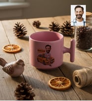 Kişiye Özel Karikatürlü Taksici T Pastel Kupa Doğum Günü Hediyesi