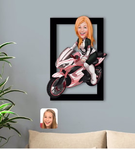 BK Gift Kişiye Özel Kadın Motorcu Karikatürlü 3D Ahşap Tablo-2