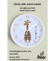 İsme Özel Sevimli Zürafa Çizimli Çocuk Odası Duvar Saati Orta Boy 30 cm Beyaz Camlı Sessiz