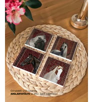 Kırmızı Vintage Halı ve  At Figürlü Doğal Taş Bardak Altlığı Seti  (4’lü Set)