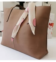 Fularlı Tote Kadın Çantası 👜✨  Geniş Hacimli, Şık & Günlük Kullanım İçin (Gül Kurusu)