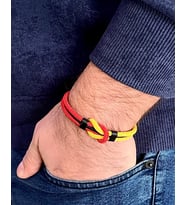 Çift Renkli El Yapımı Taraftar Bilekliği Makrome-%100 Deri Kombin Unisex Bileklik Net 21 cm (Sarı-Kırmızı)