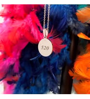 520 Sayı Sekanslı Unisex Gümüş Hediyelik Kolye