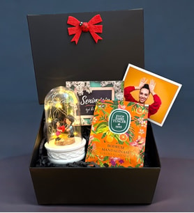 Sizlere Özel Fotoğraflı Hediye Paketi - Kişiye Özel Hediye Seti - Led Işıklı Fanuslu Premium Set (Model 3)