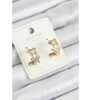 Xuping Zirkon Taşlı Baklava Model Gold Renk Kadın Küpe (Altın)