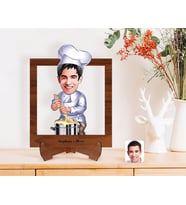 BK Gift Kişiye Özel Erkek Aşçı Karikatürlü Ahşap Standlı 3D Biblo-1 (Beyaz)